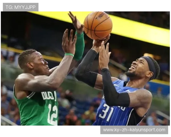 凯尔特人外线三人组持续爆发,攻势完全拉开